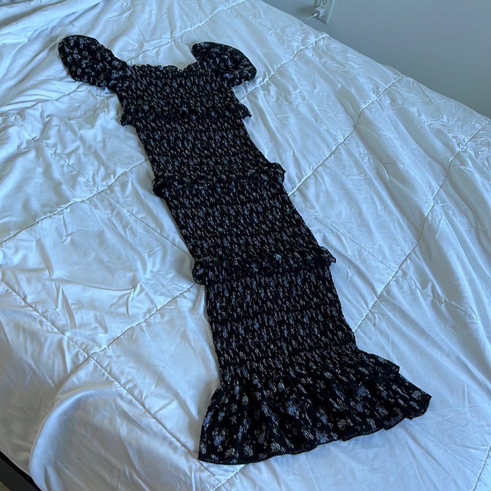 Off the shoulder floral maxi dress - Picture 3 of 8